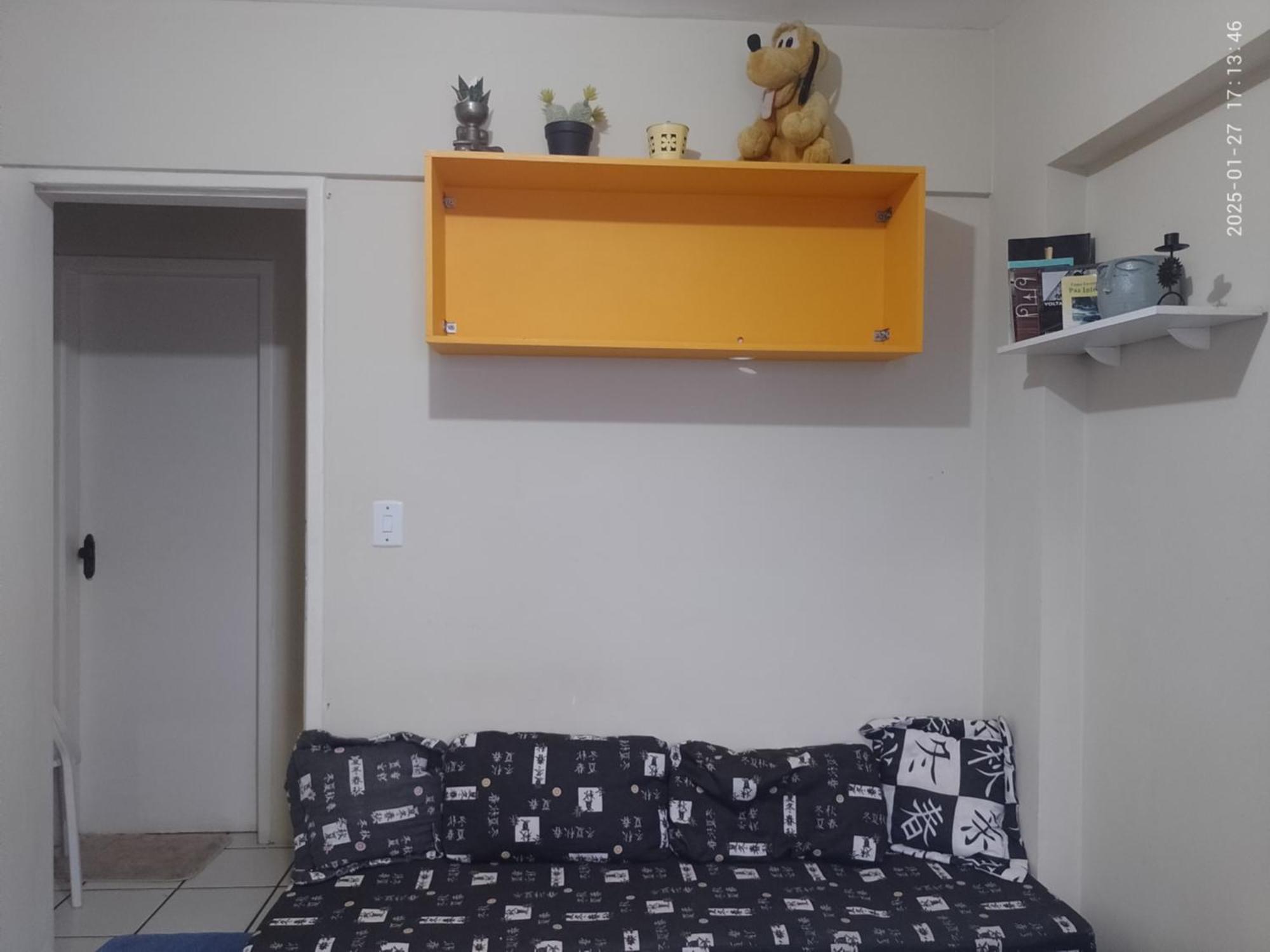 Alugo Do Que Moro Ate 3pessoas Camasolteircomadicional Sofacama Estante Ventilador Vista O Mar E Farol De