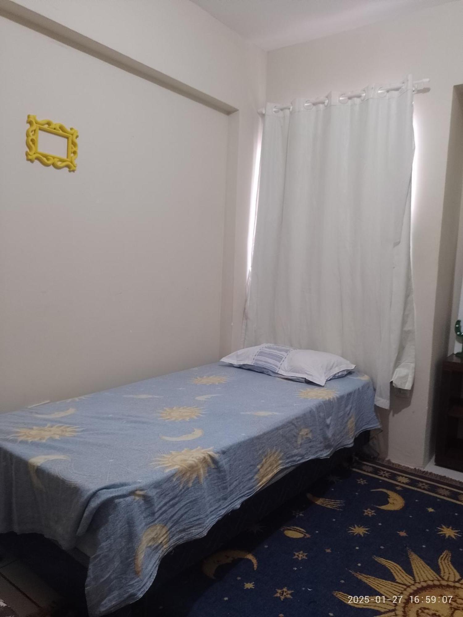 Alugo Do Que Moro Ate 3pessoas Camasolteircomadicional Sofacama Estante Ventilador Vista O Mar E Farol De Homestay Olinda